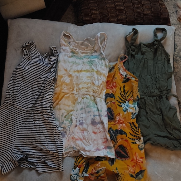 Girls xl 4 Old Navy Rompers - Picture 2 of 2